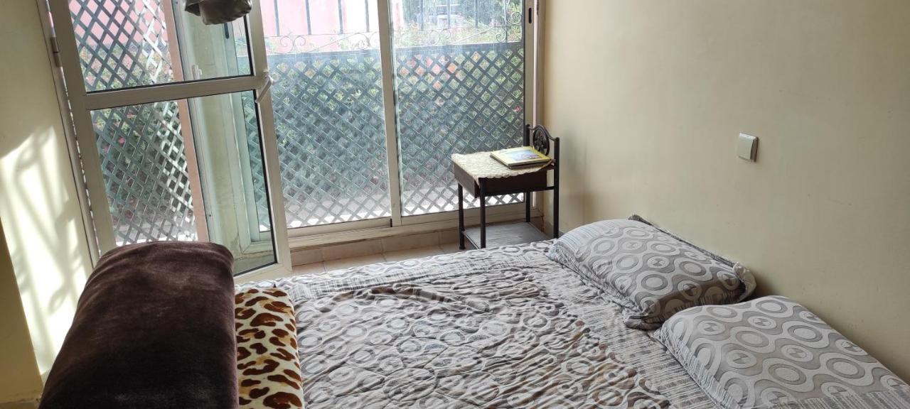 Charmant Appartement Dans Un Quartier Chic Et Calme Marrakesh Exterior foto